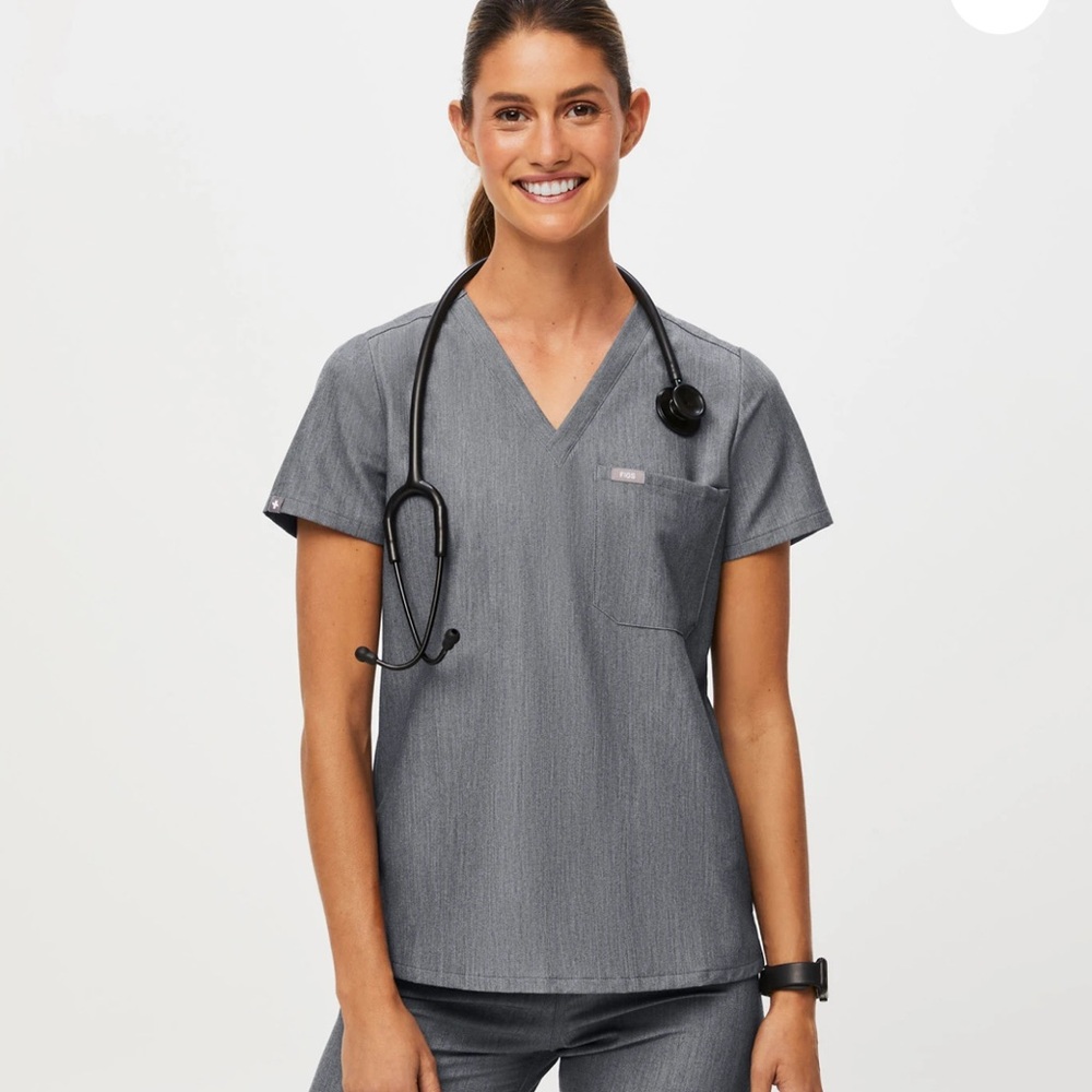 Figs Catarina one pocket scrub top graphite XS
